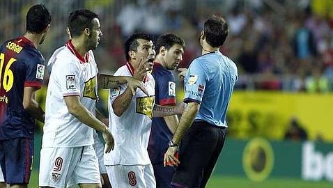 Competición golpea con furor